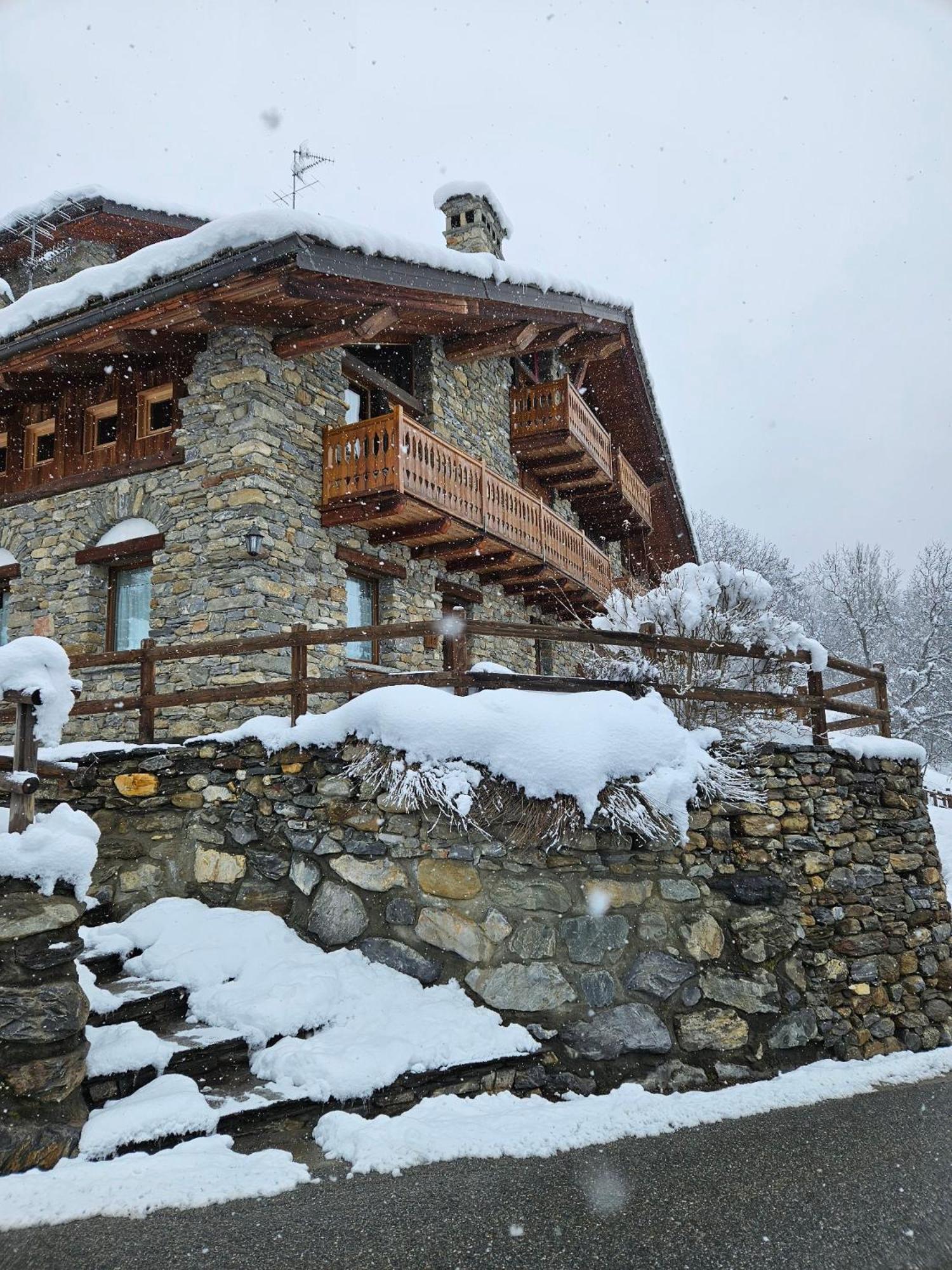 Ferienwohnung Relax Mountain La Salle Exterior foto